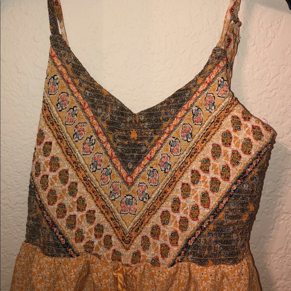 Romper - Picture 2 of 3